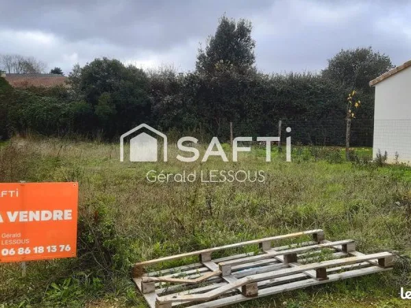 Terrain 380 m² POITIERS