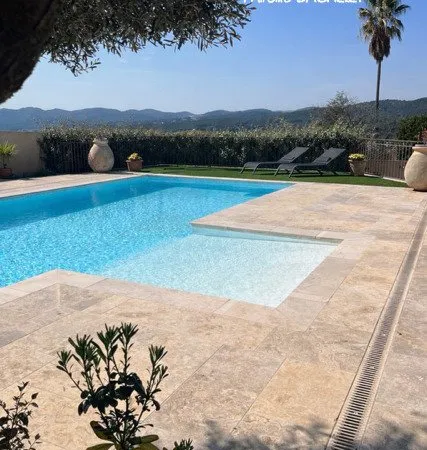 Villa T 7 avec 2 appartements ou villa T 8 + en une seule habita