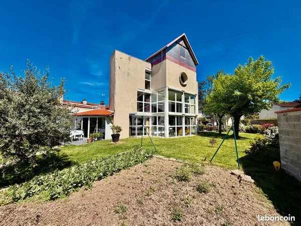 Maison 6 pièces 175 m²