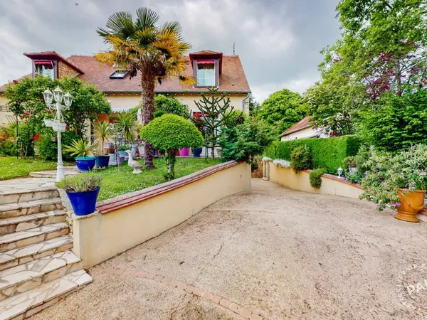 Vends maison 231m²