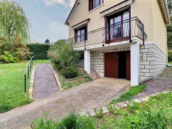 Maison 7 pièces 150 m²