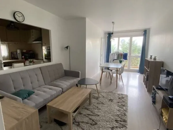 Appartement 1 pièce 98 m²