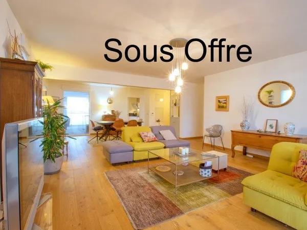 Appartement 100 m² avec terrasses, ascenseur et garage LA ROCHELLE (17)