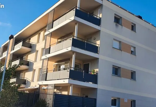 Tres bel appartement livron