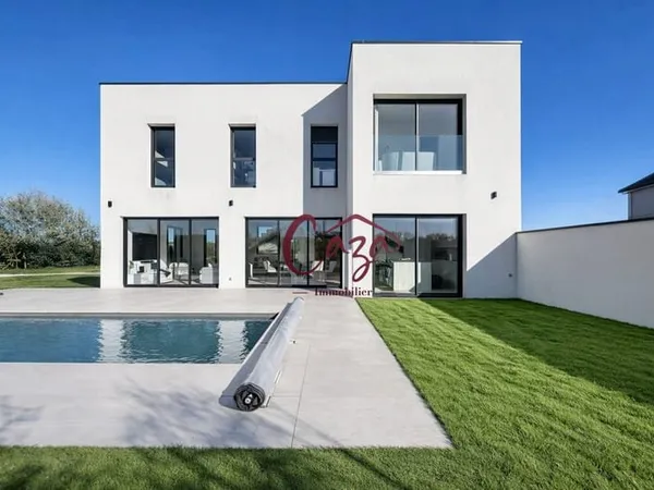 Maison Fargues Saint Hilaire 6 pièce(s) 140 m2