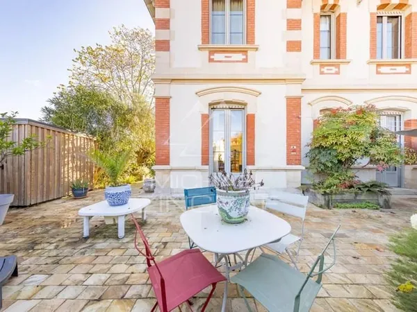 ARCACHON PROCHE PLAGE - VILLA ARCACHONNAISE DE 6 PIÈCES
