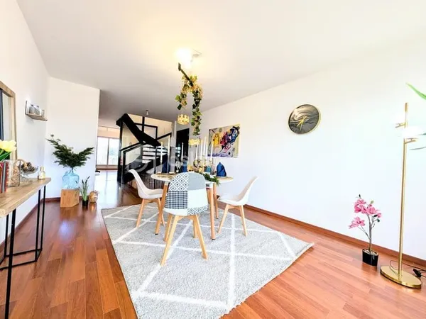 APPARTEMENT D'EXCEPTION : DUPLEX DE STANDING AVEC VUE CATHÉDRALE ! 'Le prestige du Dernier Étage'