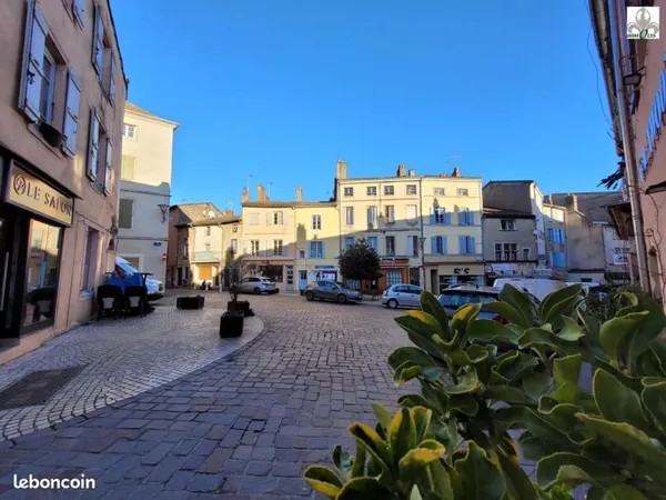 Boutique 52 m² Tournus