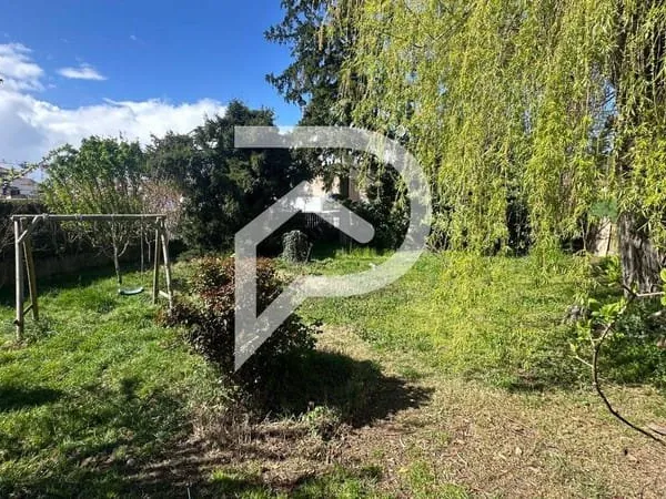 Terrain constructible 630 m²