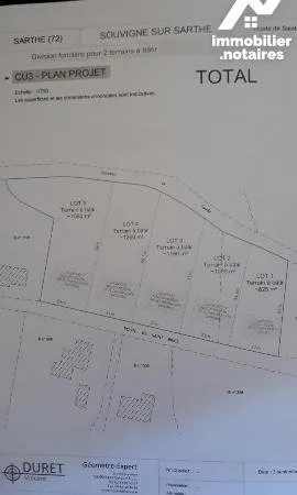 Terrain 825 m²