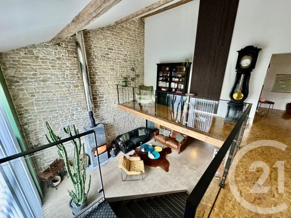 Maison 7 pièces 237 m²