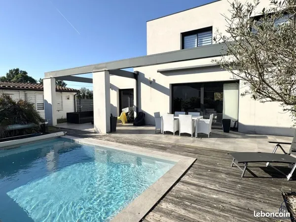 Maison 6 pièces 160 m²