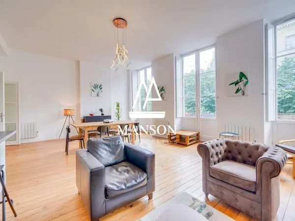 Appartement 4 pièces 105 m²