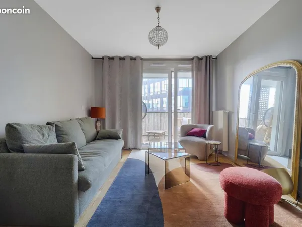 Appartement entièrement rénové