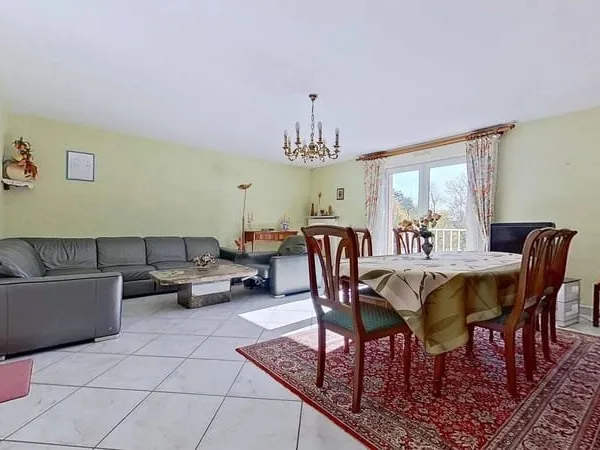 Immeuble 4 pièces 81 m²