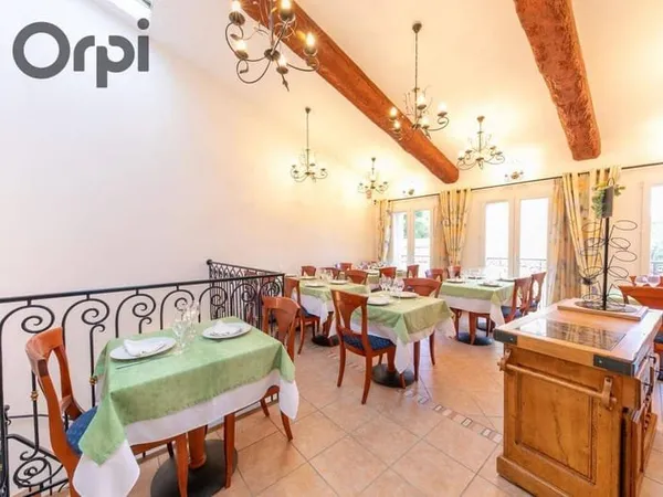 Maison 3 pièces 166 m²