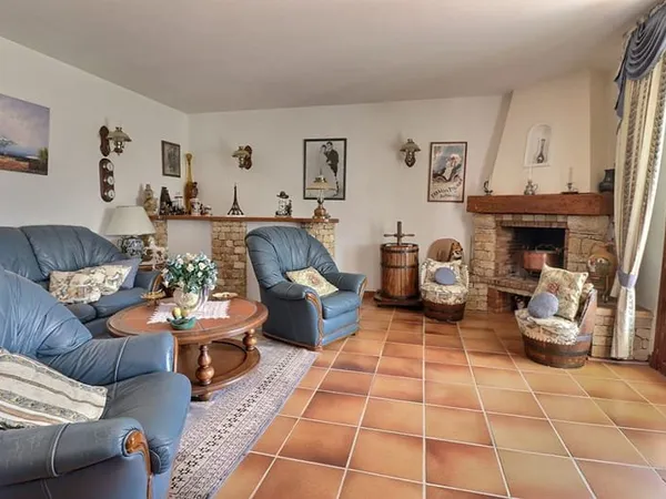 Propriété d'exception avec dépendances : Boulouris, Saint-Raphaël