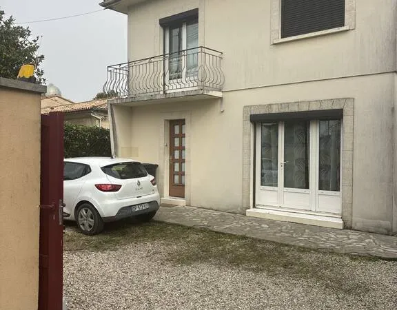 Bureau 110 m²