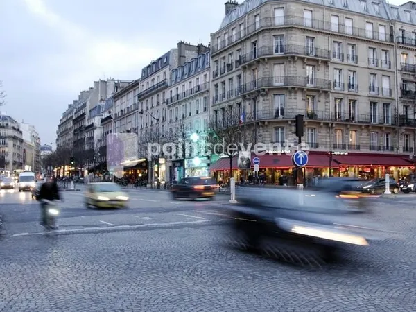 Commerce habillement/textile 45 m²