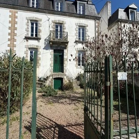 Maison 8 pièces 200 m²