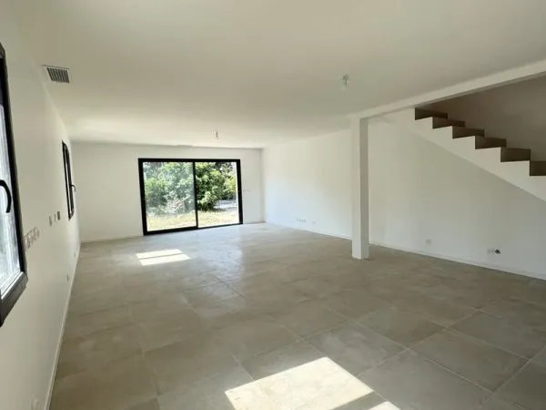Villa neuve 3 faces 4 pièces 108 m2