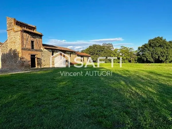 Propriété 7 pièces 375 m²