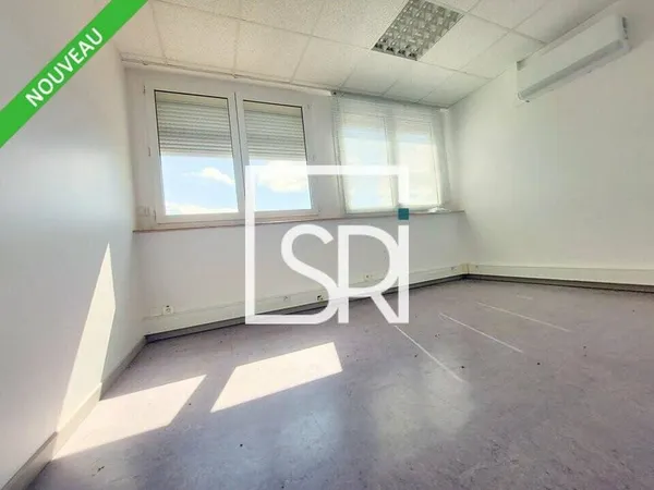 Bureau 190 m²