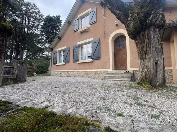 Maison 5 pièces 135 m²