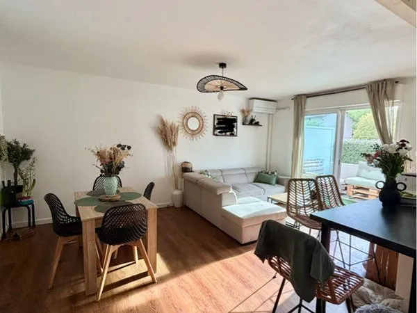 T3 meublé refait à neuf avec grand balcon & parking - Saint-Paul-lès-Dax
