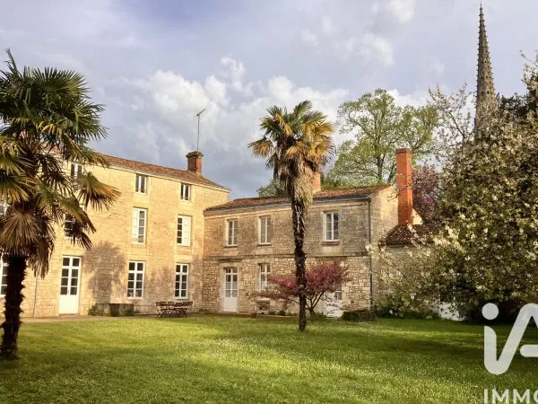 Maison 12 pièces 517 m²