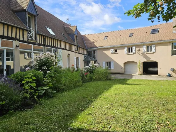 Vends maison - 376m²