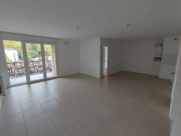 APPARTEMENT RECENT T3 - CENON PROCHE MAIRIE/GARE