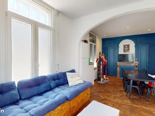 Maison 9 pièces 24 m²