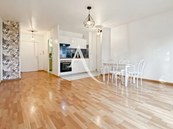 Appartement Bois d'Arcy STUDIO avec jardin.