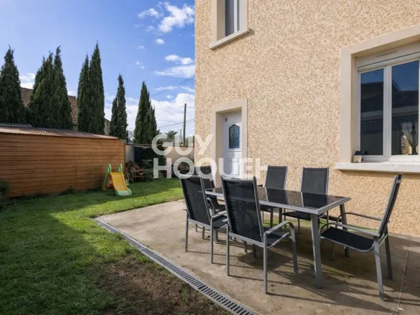 MAISON À VENDRE DE 4 PIÈCES DE 92,00 M²