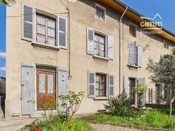 Maison 8 pièces 160 m²