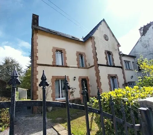 Propriété 9 pièces 170 m²