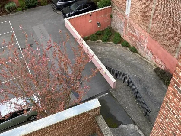 Garage accès direct, place d'armes, Douai