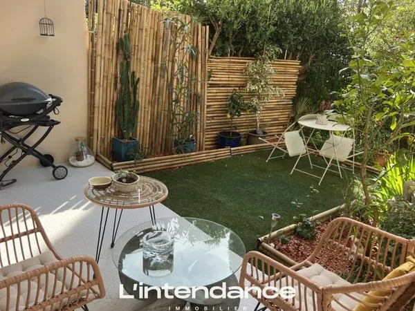 T3 REZ DE JARDIN SUPERBES PRESTATIONS