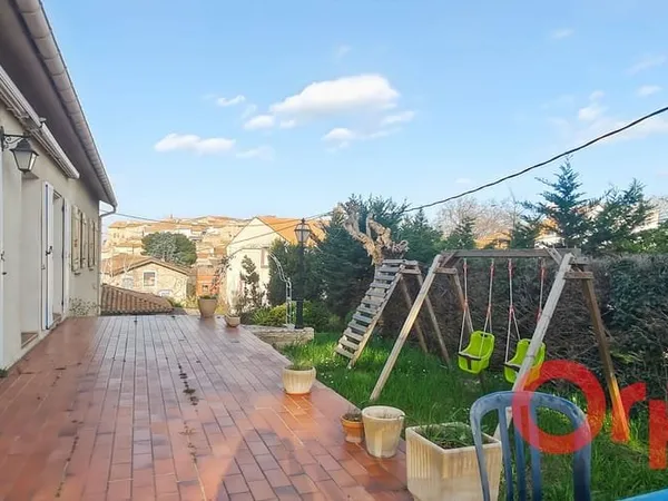 Maison 5 pièces 145 m²