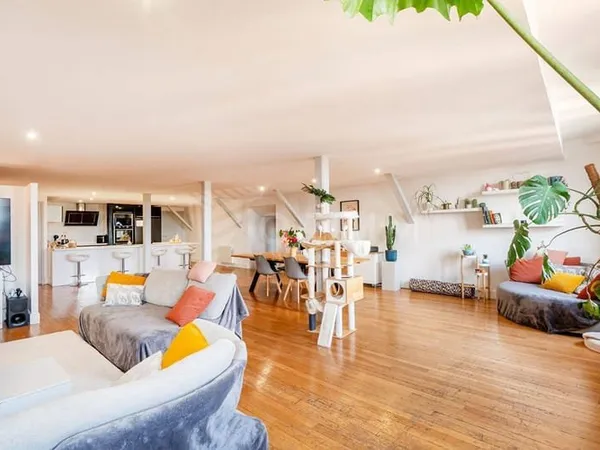 Appartement 4 pièces 195 m²