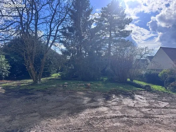 Terrain 591 m2