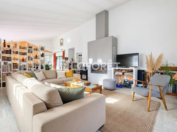 Maison 5 pièces 190 m²