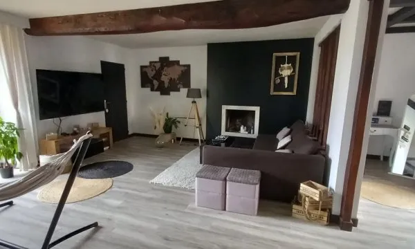 Maison 9 pièces 213 m²