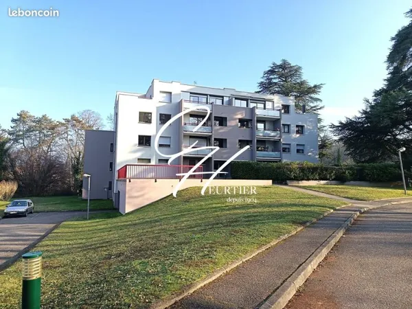 Appartement 4 pièces 79 m²