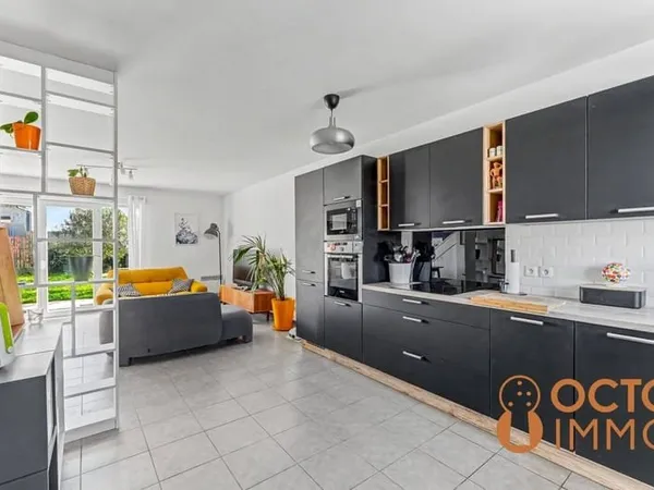 Pavillon 4 pièces 81 m²