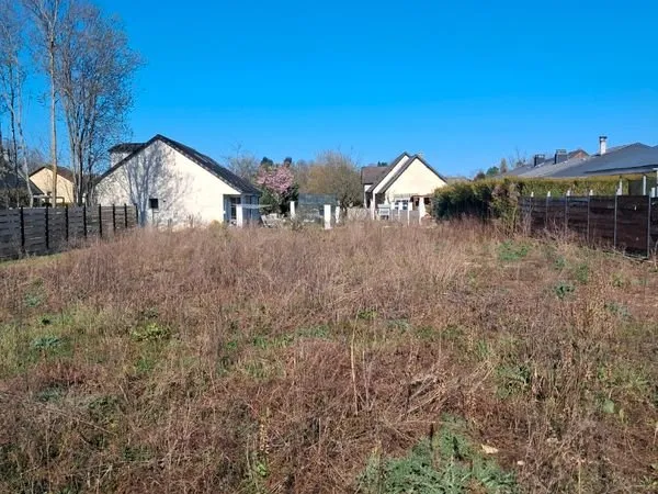 Terrain constructible avec certificat d'urbanisme Tournes