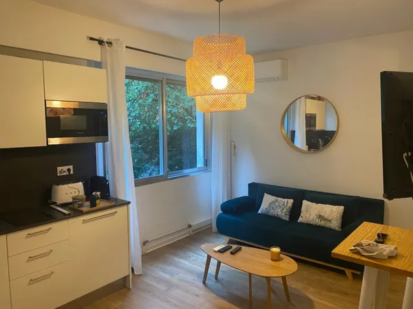 Loue studio 20m²