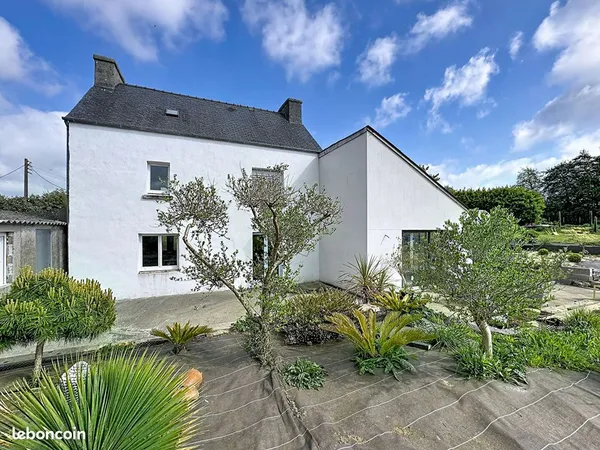 Propriété 6 pièces 163 m²