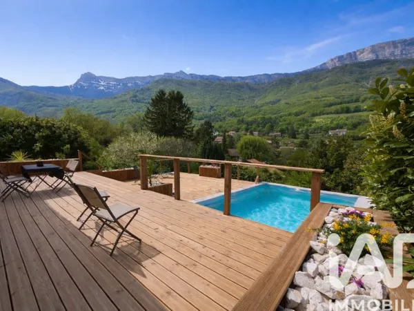 Maison 7 pièces 189 m²